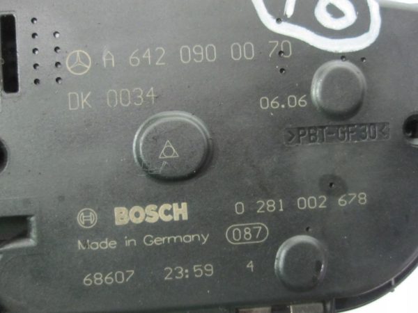 MERCEDES E 3.0 CDI 06r przepustnica A6420900070 0281002678 - obrazek 5