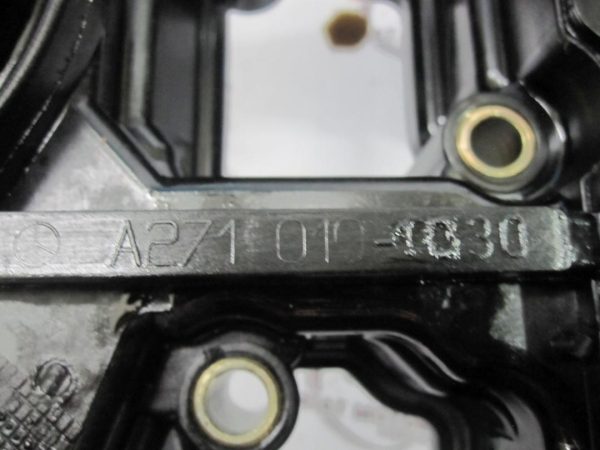 MERCEDES W203 1.8 B 07r pokrywa zaworów A271019-1030 - obrazek 3