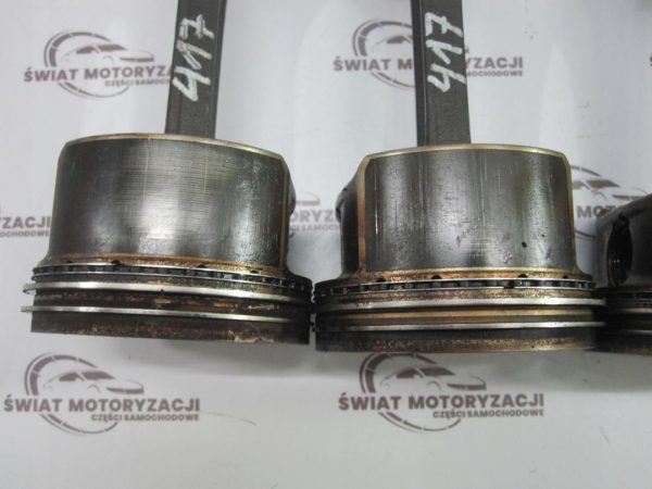 MERCEDES W203 1.8 B 07r tłok korbowód - obrazek 4