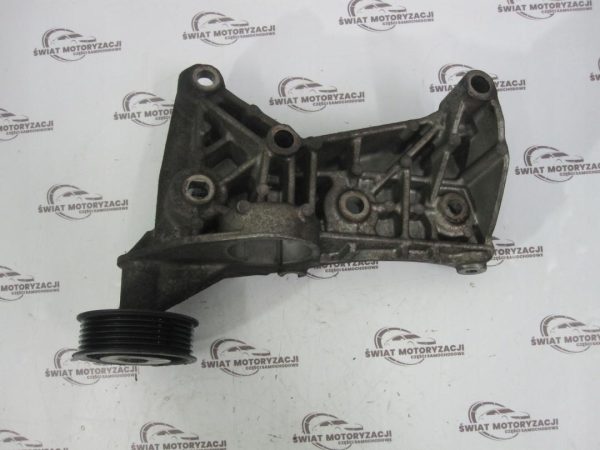 NISSAN NV200 1.5 DCI 10r łapa intercoolera 8200663057 - obrazek 2