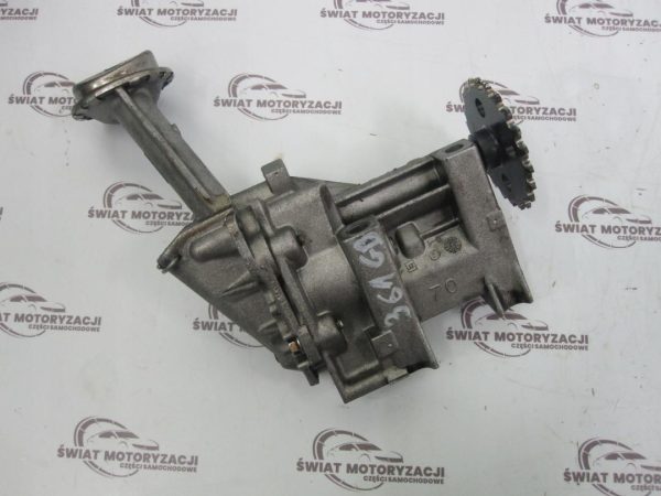 NISSAN NV200 1.5 DCI 10r pompa oleju 8200307174