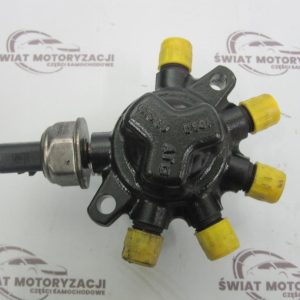 NISSAN NV200 1.5 DCI 10r rozdzielacz paliwa 93077511A 8200584034