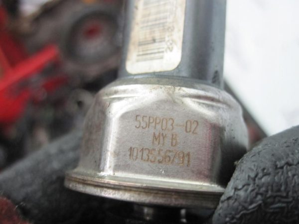 NISSAN NV200 1.5 DCI 10r rozdzielacz paliwa 93077511A 8200584034 - obrazek 4