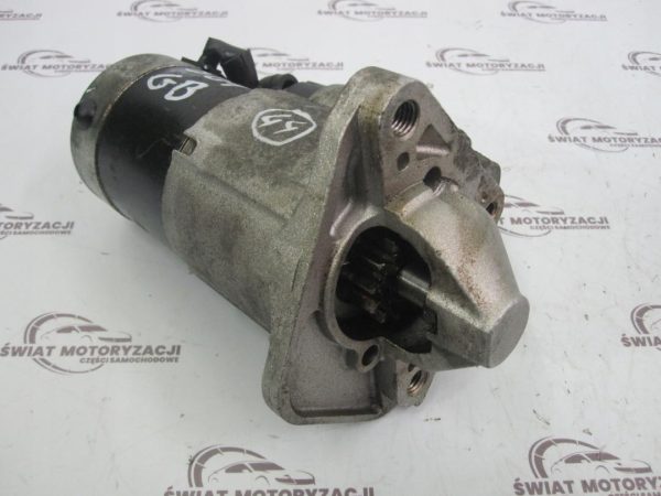 NISSAN NV200 1.5 DCI 10r rozrusznik M0T87881 LRS01968