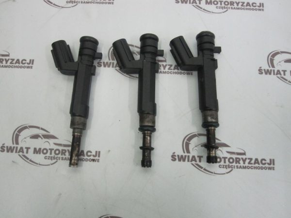 NISSAN QASHQAI 1.6 B 10r wtryskiwacz