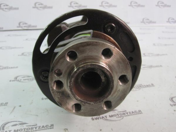 NISSAN QASHQAI 1.6 B HR16 115KM wał korbowy nominalny z panewkami 345 EE00H