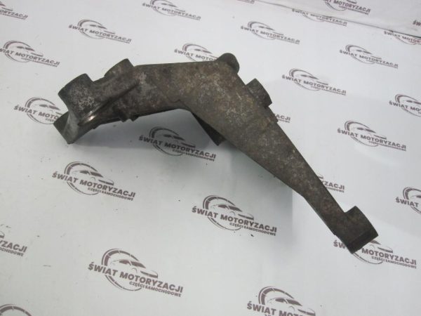 NISSAN QASHQAI 2.0 DCI 08r łapa silnika - obrazek 2
