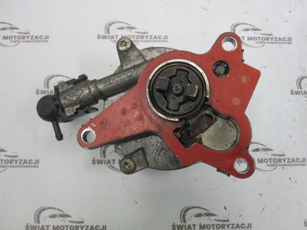 NISSAN QASHQAI 2.0 DCI 08r vacum pompa 8200796080