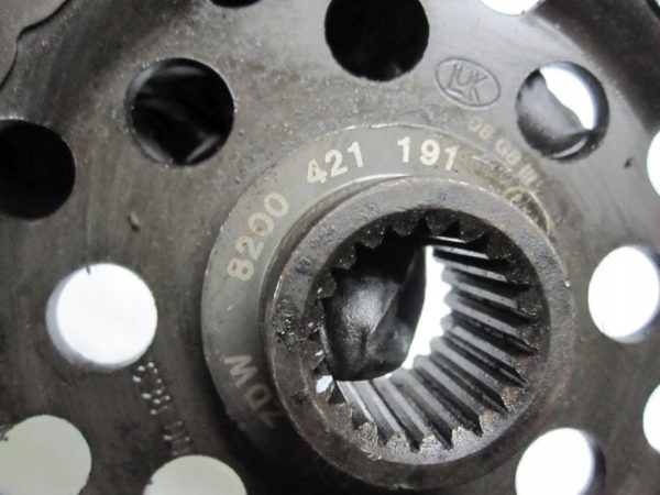 NISSAN QASHQAI 2.0 DCI 09R. 150KM 148TYS M9R832 8200421191 SPRZĘGŁO - obrazek 2