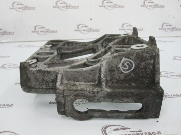 NISSAN X-TRAIL 2.2 DCI 05r łapa napinacza - obrazek 2