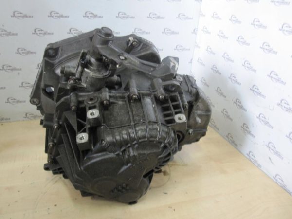 OPEL ASTRA MOKKA MERIVA 1.4 TURBO A14NET 140KM skrzynia biegów 55186625 - obrazek 2