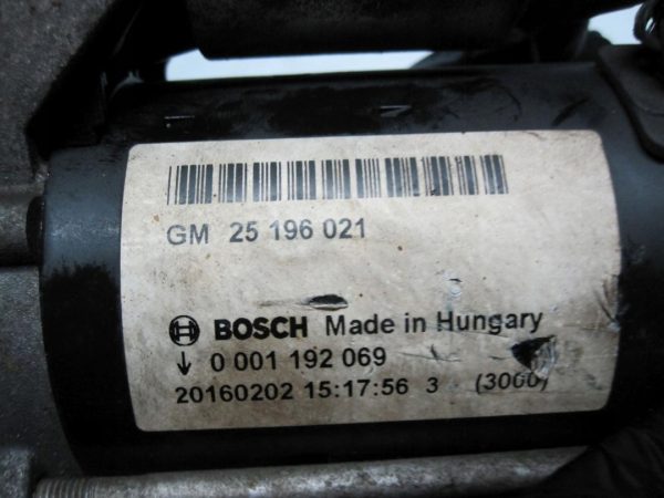 Opel Corsa 1.2 16V B12XER 15R. 70KM 25196021 001192069 Rozrusznik - obrazek 4