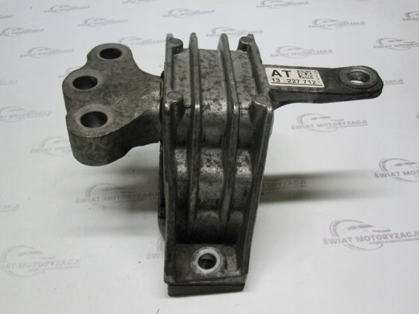 Opel Insignia 1.8 16V 15R 140KM 13227712 210773-1-14 PODUSZKA SILNIKA - obrazek 4