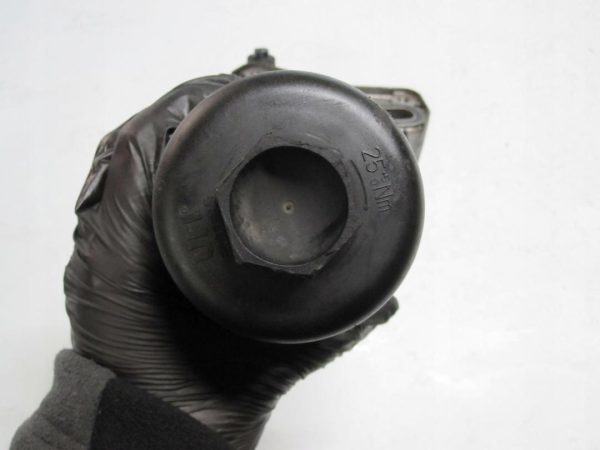 Opel Insignia 2.0 CDTI 160KM A20DTH 10r. 55595532 Obudowa filtra oleju - obrazek 4