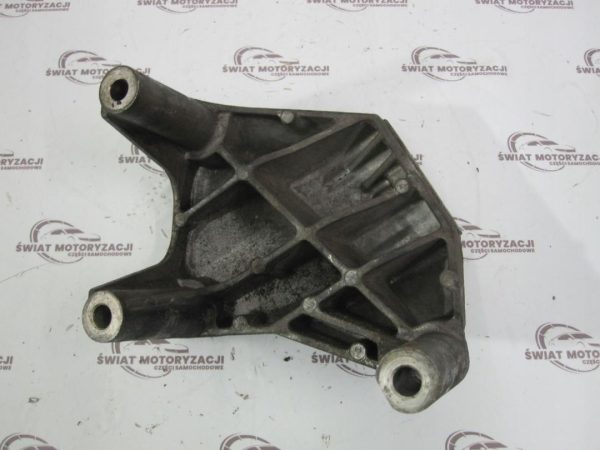 OPEL MERIVA 1.4 T A14NEL 120KM 10r łapa silnika 13226751