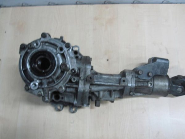 Outlander 2.0 DI-D 4X4 07r 140KM 152tys 067015 Reduktor