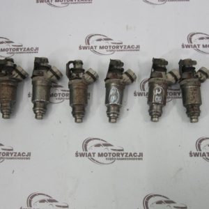 PAJERO 3.0 B V6 97r wtryskiwacz 195500-5670