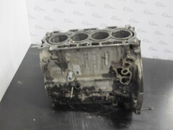 Peugeot 208 1.4 E-HDI 14r 68KM 8H01 94tys 9372589480 BLOK SILNIKA NOMINALNY - obrazek 8