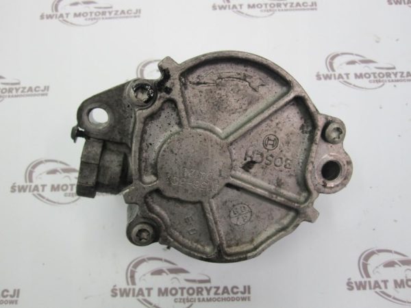 PEUGEOT 3008 1.6 HDI 9H01 10R 75KM vacum pompa D156-3C1