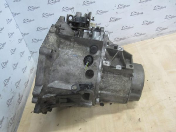 Peugeot 308 1.4 VTI 8F01 10FGAX skrzynia biegów manualna 20DP55 - obrazek 2
