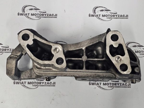 Peugeot 308 1.6 E-HDI BHY 100KM łapa wspornik silnika 9673585780 - obrazek 2