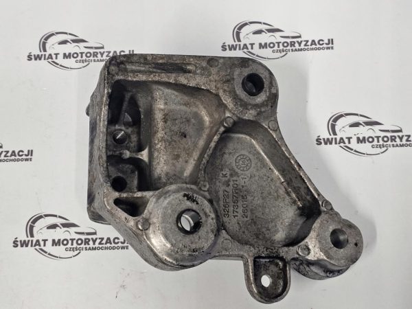 Peugeot 308 1.6 E-HDI BHY 100KM łapa wspornik skrzyni 9807980580
