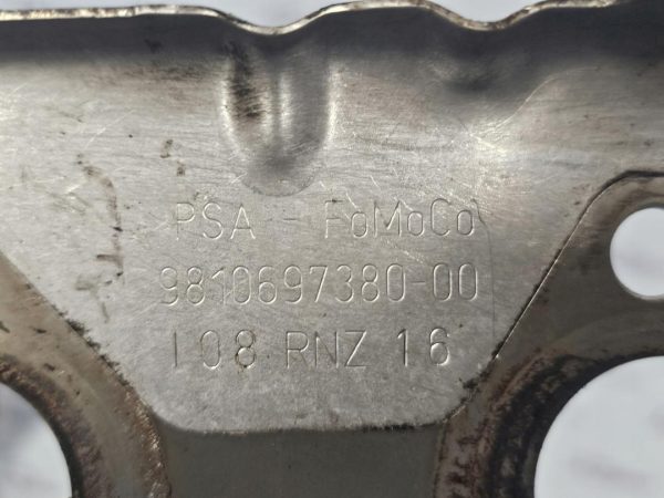 Peugeot 308 1.6 E-HDI BHY 100KM osłona termiczna kolektora 9810697380 - obrazek 3