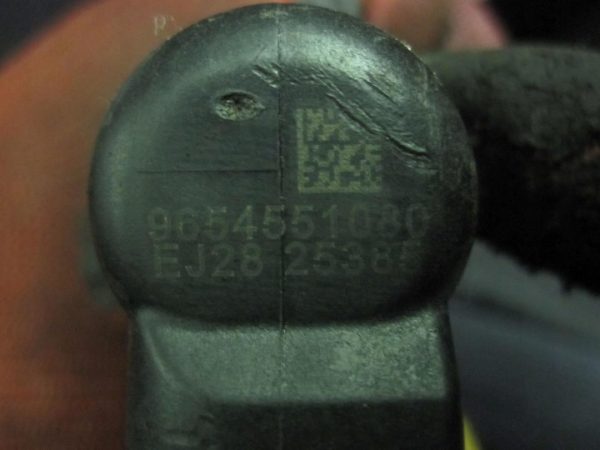 PEUGEOT CITROEN 1.4 HDI wtryskiwacz wtrysk 9654551080 - obrazek 3