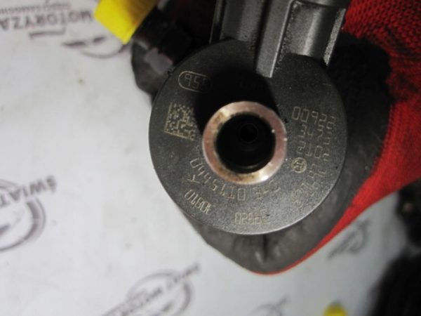 PEUGEOT CITROEN 1.6 E-HDI 9H06 1DJBCL 90KM wtryskiwacz wtrysk 0445110340