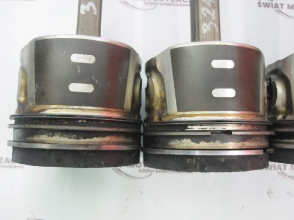 PEUGEOT PARTNER 1.6 HDI 14R 75KM 251115 TŁOK KORBOWÓD - obrazek 10