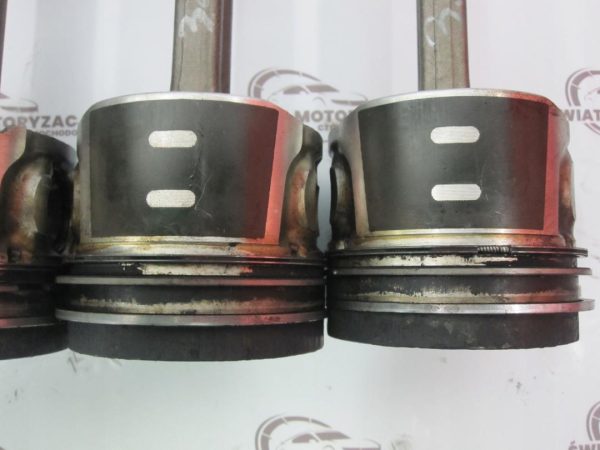 PEUGEOT PARTNER 1.6 HDI 14R 75KM 251115 TŁOK KORBOWÓD - obrazek 11
