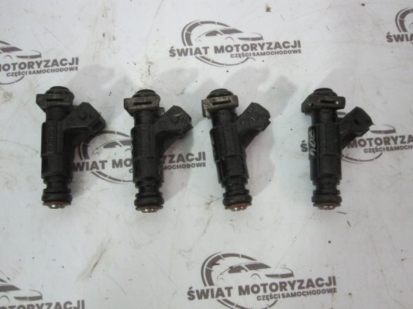 POLO 1.8 T GTI BJX 150KM wtryskiwacz wtrysk 0280156061 06A906081BA