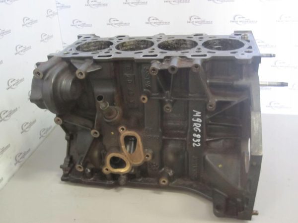 QASHQAI KOLEOS 2.0 DCI 150KM 09r Blok silnika nominalny - obrazek 2