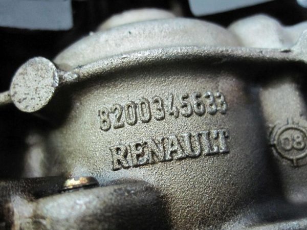 QASHQAI VIVARO TRAFIC 2.0 DCI M9R pompa oleju 8200345633 - obrazek 4