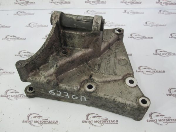 RANGE ROVER SPORT L320 3.6 V8T TDV8 368DT łapa alternatora YLU500430