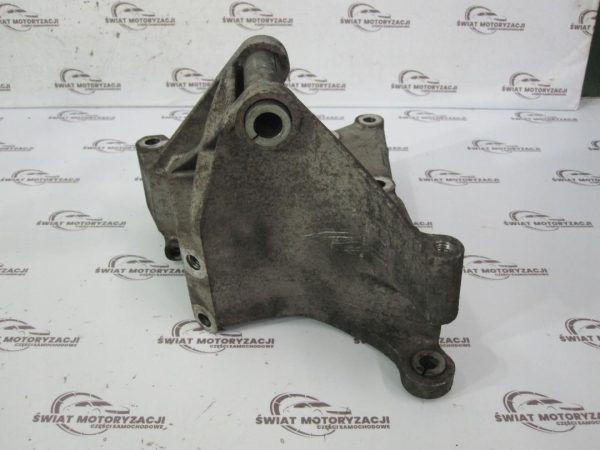 RANGE ROVER SPORT L320 3.6 V8T TDV8 368DT łapa alternatora YLU500430 - obrazek 3