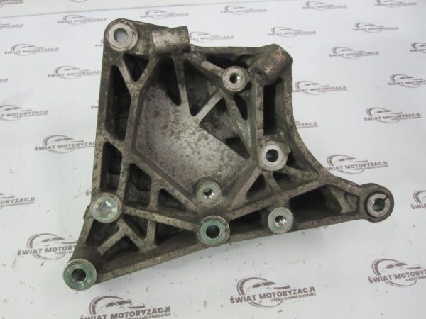 RANGE ROVER SPORT L320 3.6 V8T TDV8 368DT łapa alternatora YLU500430 - obrazek 4