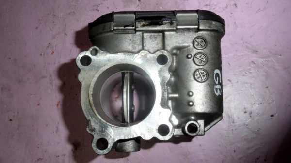RENAULT KOLEOS 2.0 DCI 08r 150KM 8200330810E PRZEPUSTNICA