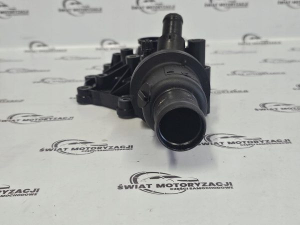 SCENIC 1.6 16V K4M858 110KM 10r termostat z obudową - obrazek 4