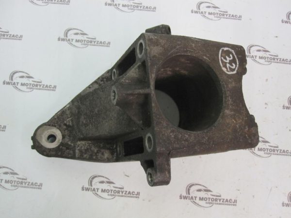 Sprinter W906 2.2 CDI 646985 646.985 10R łapa silnika A6462230404
