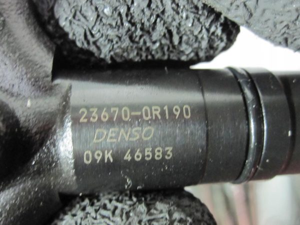 Toyota Avensis 2.2 D 1AD-FTV 126KM wtryskiwacz 23670-0R190 09K46583 - obrazek 2