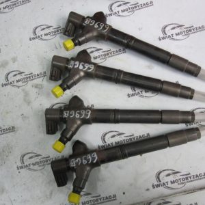 Toyota Avensis T27 2.2 D-4D 1AD-FTV wtryskiwacz wtrysk DENSO 23670-26071