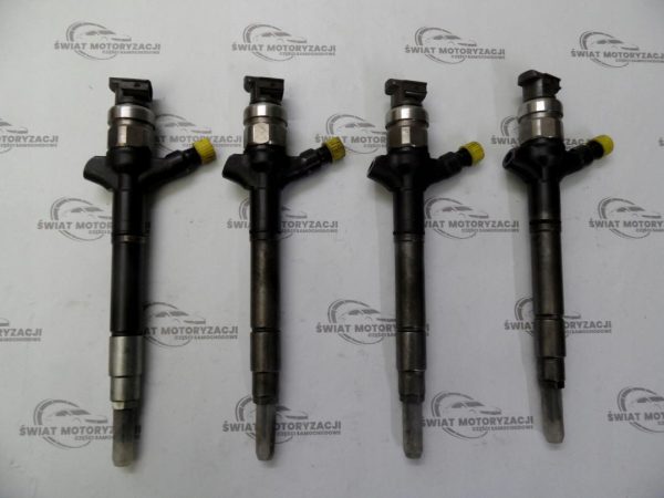 Toyota RAV4 RAV-4 III 2.2 D4D WTRYSKIWACZ WTRYSK 23670-0R020