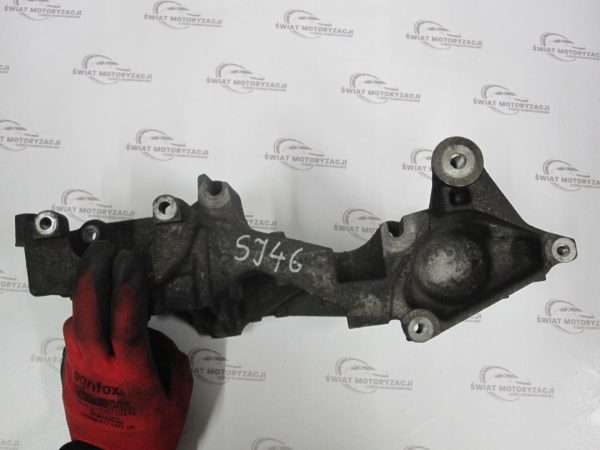 TRAFIC VIVARO 2.0 DCI M9R780 10r 115KM 8200881264 ŁAPA WSPORNIK