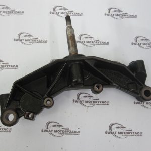 TRAFIC VIVARO 2.0 DCI M9R780 115KM 08r łapa wspornik 8200404273A 93853923