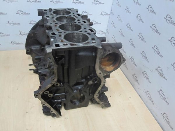 TRAFIC VIVARO 2.0 DCI M9R782 09r 166tys. Blok silnika nominalny - obrazek 3