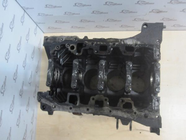 TRAFIC VIVARO 2.0 DCI M9R782 09r 166tys. Blok silnika nominalny - obrazek 4