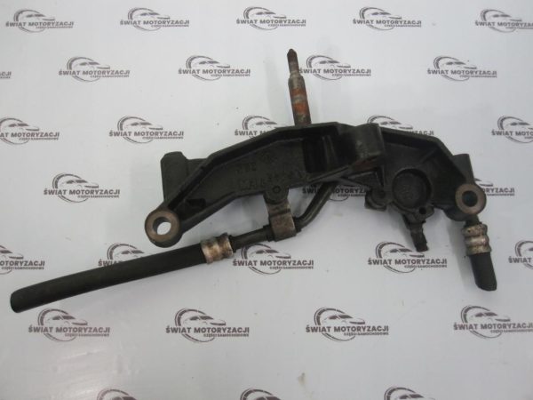 TRAFIC VIVARO 2.0 DCI M9R782 09r 90KM łapa wspornik 8200404278A 93853923 - obrazek 4