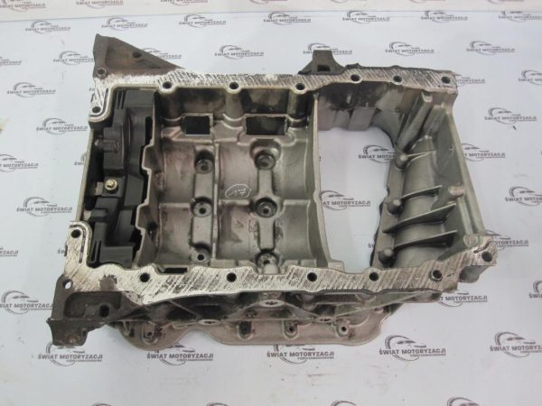 TRAFIC VIVARO 2.0 DCI M9R782 09r miska olejowa 8200368182 8200600642 - obrazek 8