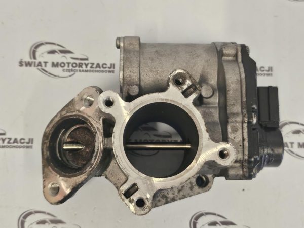 TRAFIC VIVARO 2.0 DCI M9R782 09r zawór EGR 8200327011